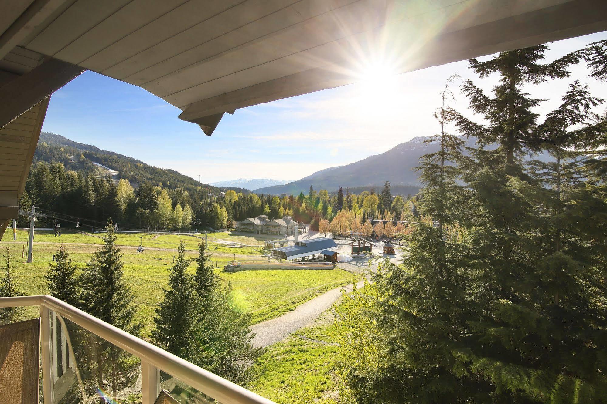 The Aspens By Whiski Jack Hotel Whistler